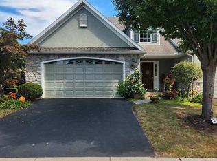 1317 Cantebury Dr, Mount Joy, PA 17552