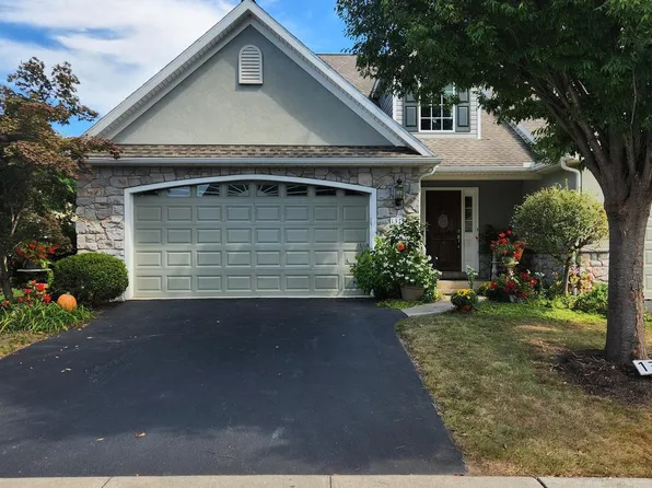 1317 Cantebury Dr, Mount Joy, PA 17552