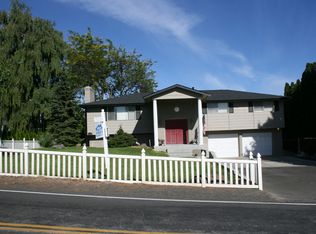 1102 Pecks Canyon Rd, Yakima, WA 98908