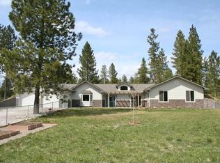 520 E Owens Rd, Chattaroy, WA 99003