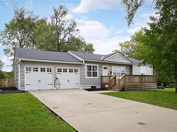2nd image of 9908 E 81st St