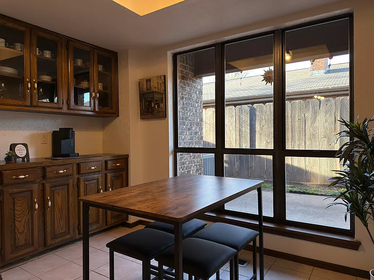 Breakfast Nook