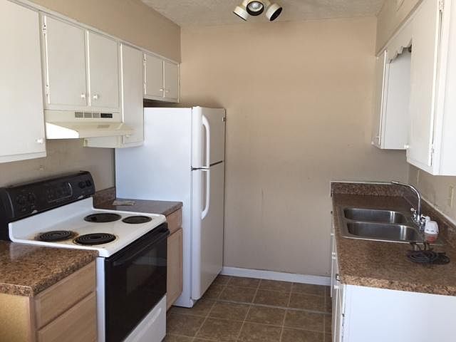 2nd image of 1515 Steadmantown Ln APT 1