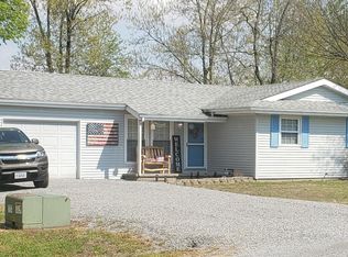 11756 Elizabeth Dr, Marion, IL 62959