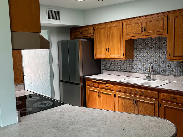 2181 S Avenida Planeta — Photo 4