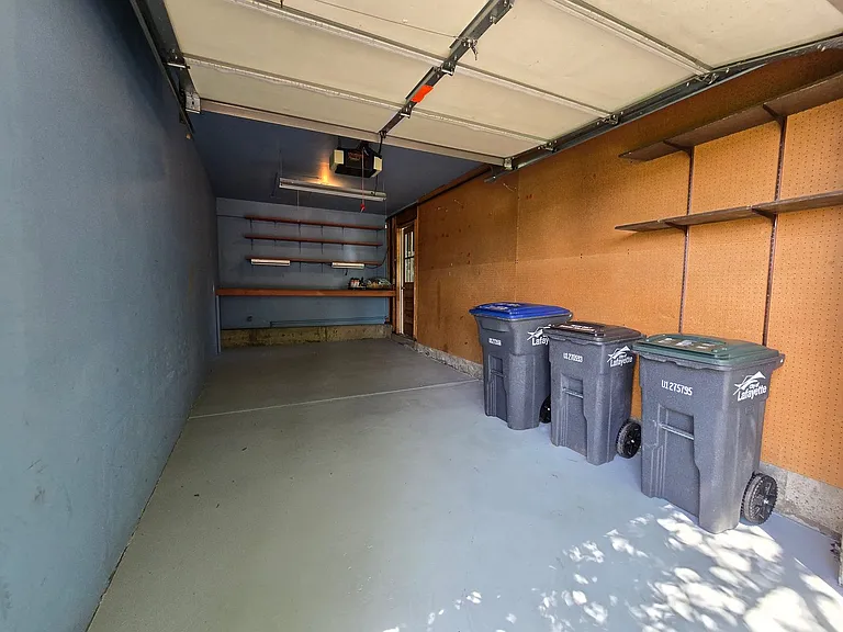 1513 Seneca Cir — Photo 19