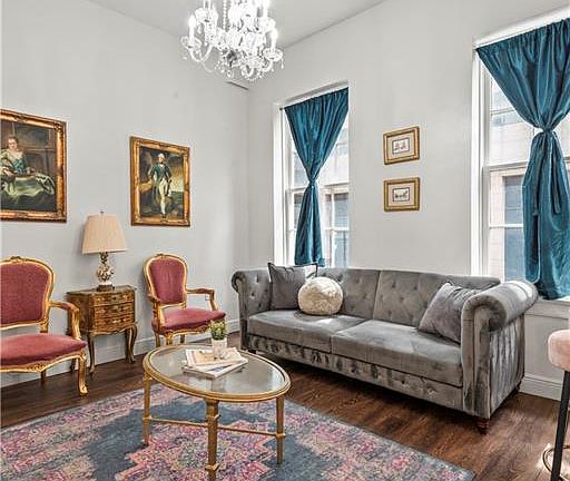 2nd image of 336 Camp St #403