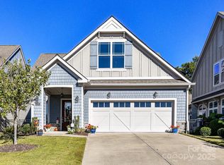 2006 Laney Pond Rd, Matthews, NC 28104