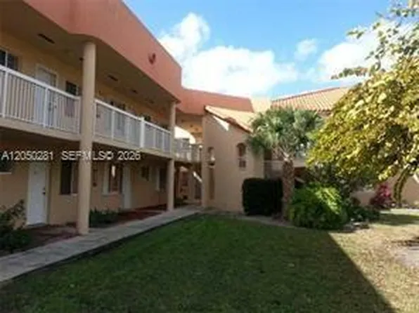 2390 W 74th St APT 202, Hialeah, FL 33016