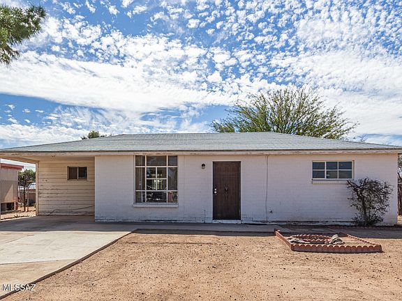 3rd image of 825 W Calle Ramona
