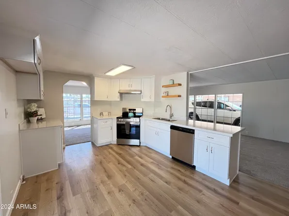 6704 W McKinley Street #26, Phoenix, AZ 85043