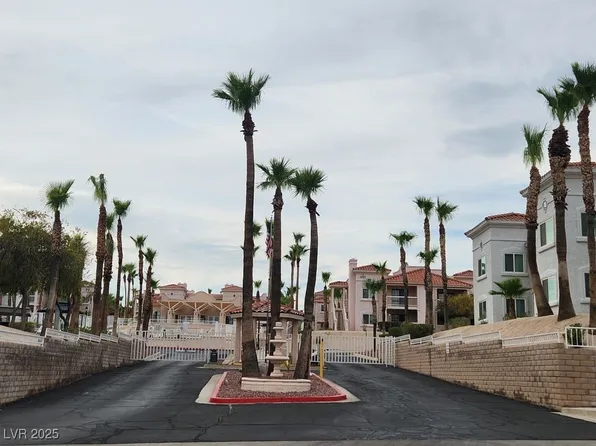 1964 Las Palmas Ln APT 141, Laughlin, NV 89029