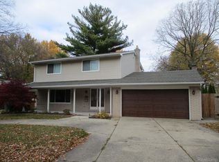 23475 Michele Ct, Clinton Township, MI 48036