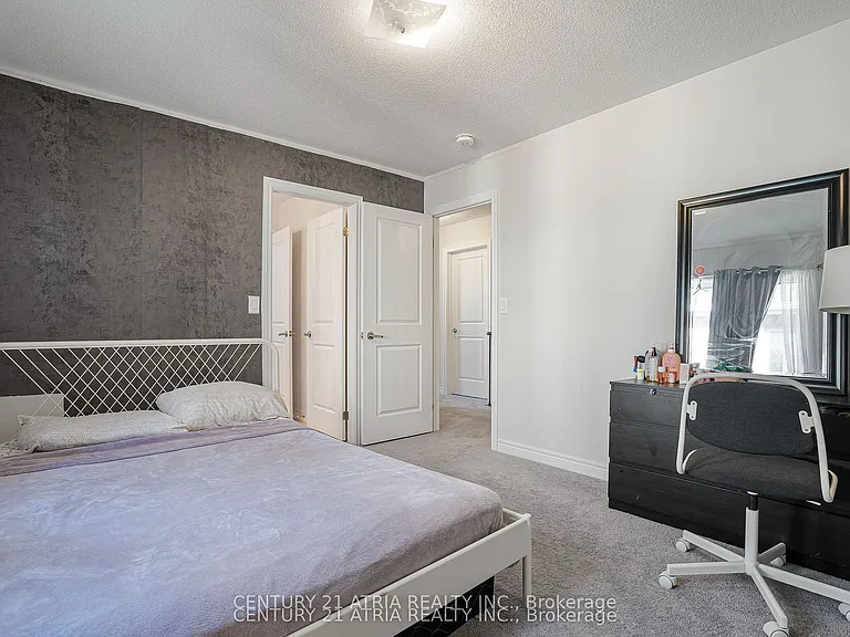1469 Davis Loop — Photo 29