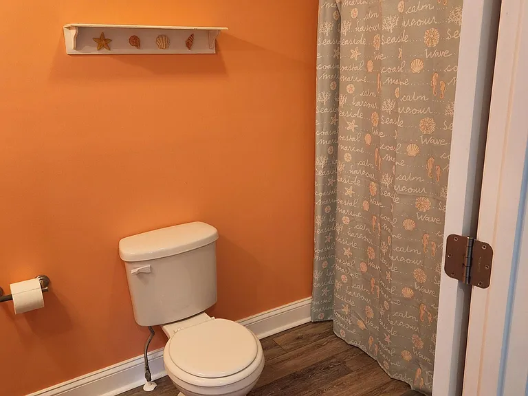 7228 Bunting Rd — Photo 13