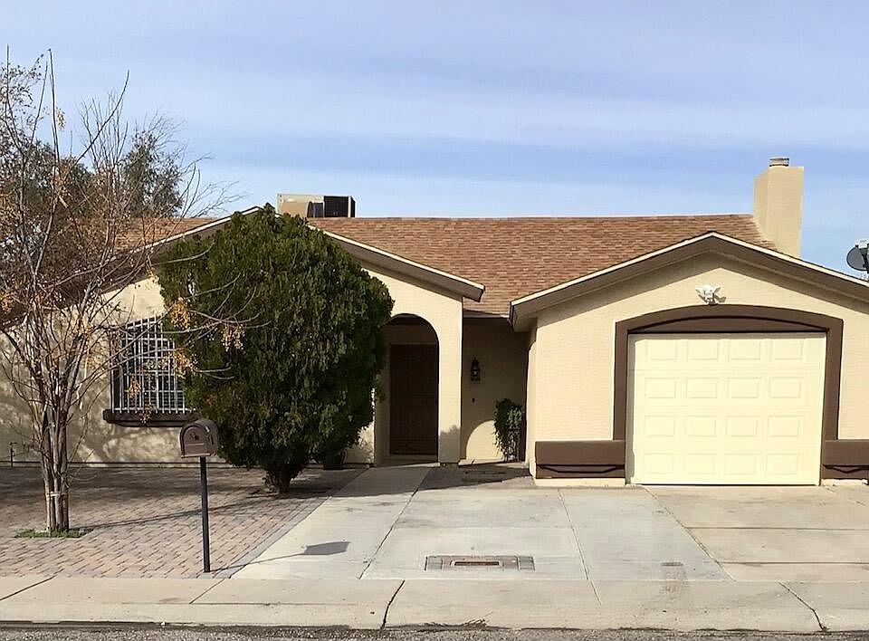 1st image of 7614 W Minnezona Ave
