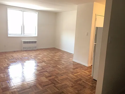 Rented by Best Service Realty Corp | media 1