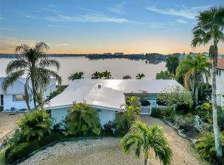 445 Bath Club Blvd N, North Redington Beach, FL 33708