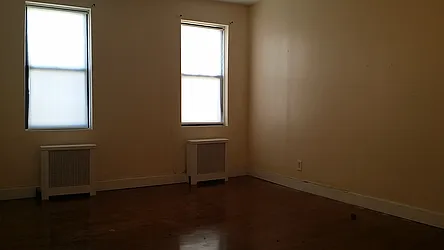 Rented by Elite NY Holdings