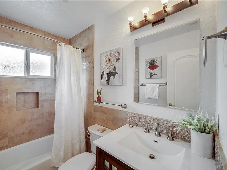 1673 Grizilo Dr — Photo 13