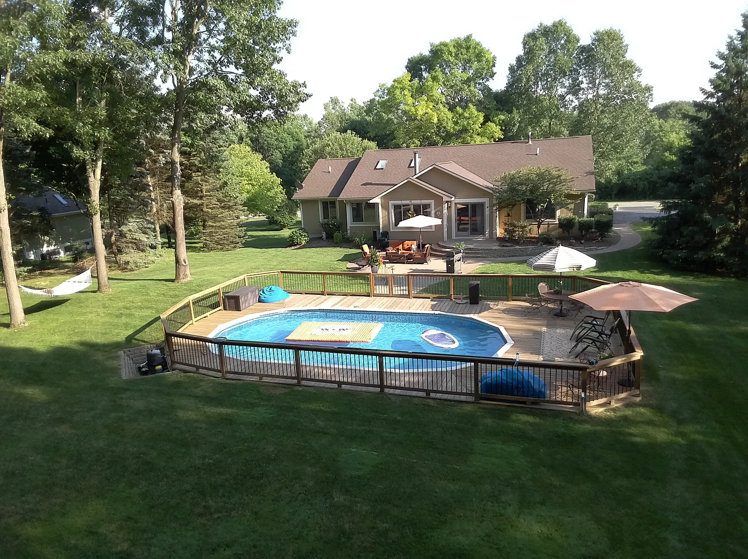 5207 Forest Valley Dr photo 1
