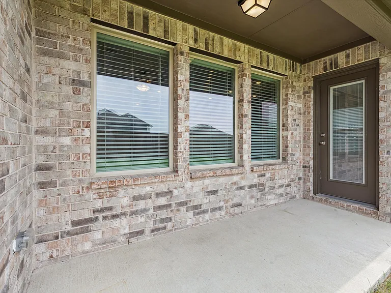 223 Headwater Dr — Photo 24