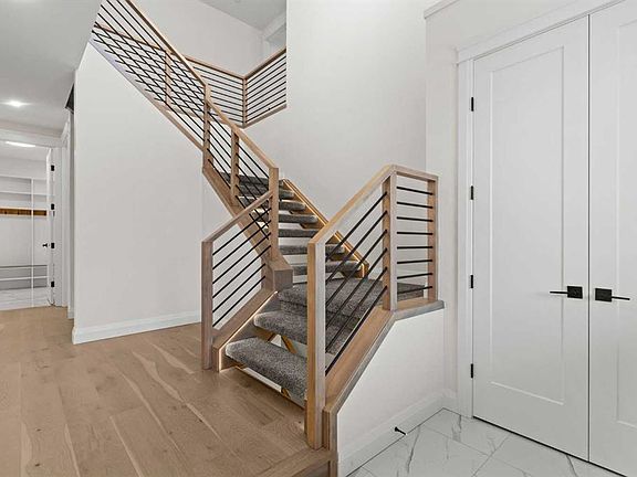 3rd image of 2020 S Waterbury Rd