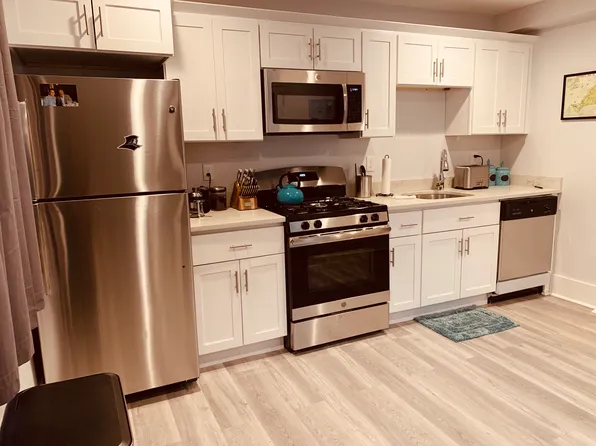 23 Pratt St, Allston, MA