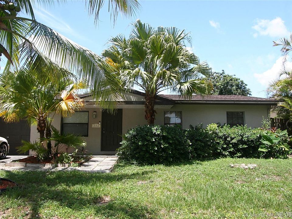 1st image of 332 SW 80th Ter