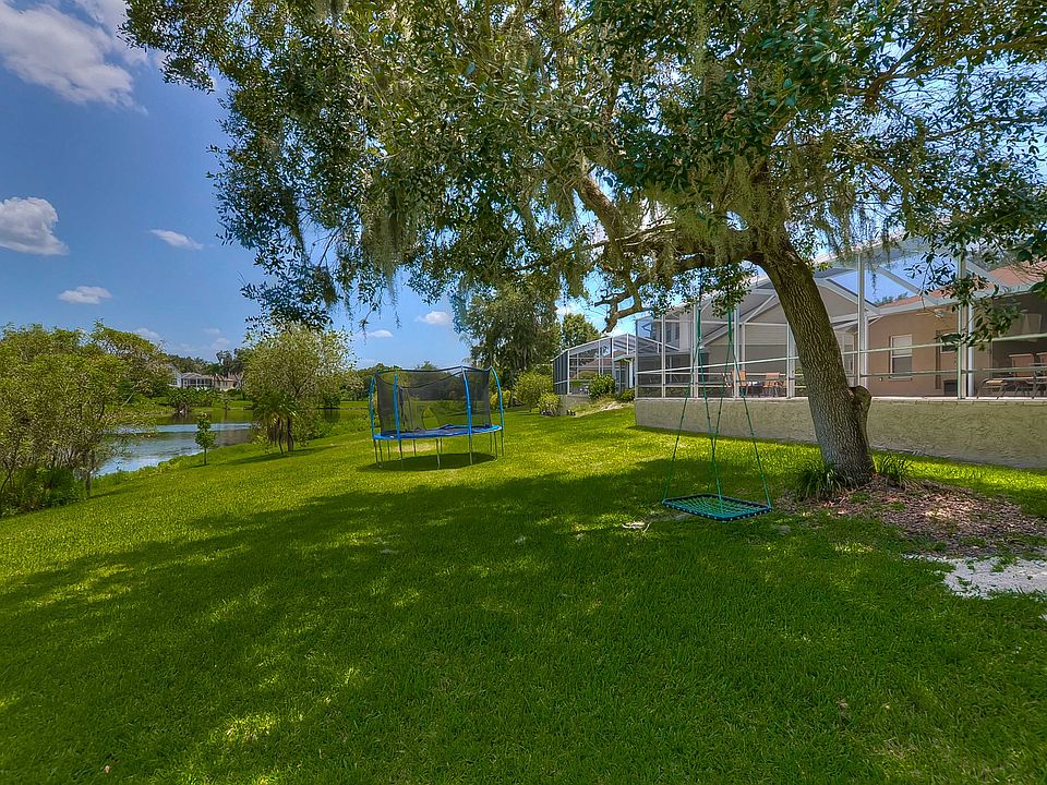 1st image of 4524 Oak River Cir