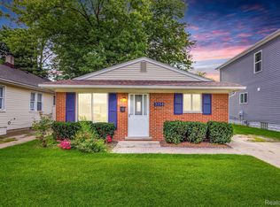 3758 Royal Ave, Berkley, MI 48072