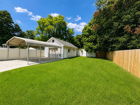 5th image of 2618 Wye Ln