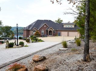 10807 Cedar Rock Rd, Garfield, AR 72732