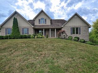 108 Orchard Dr, Unicoi, TN 37692