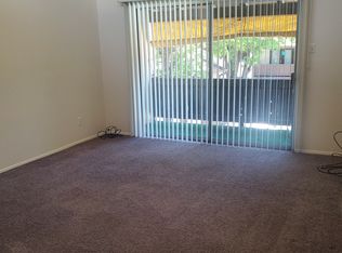1601 Pennsylvania St NE #L6, Albuquerque, NM 87110