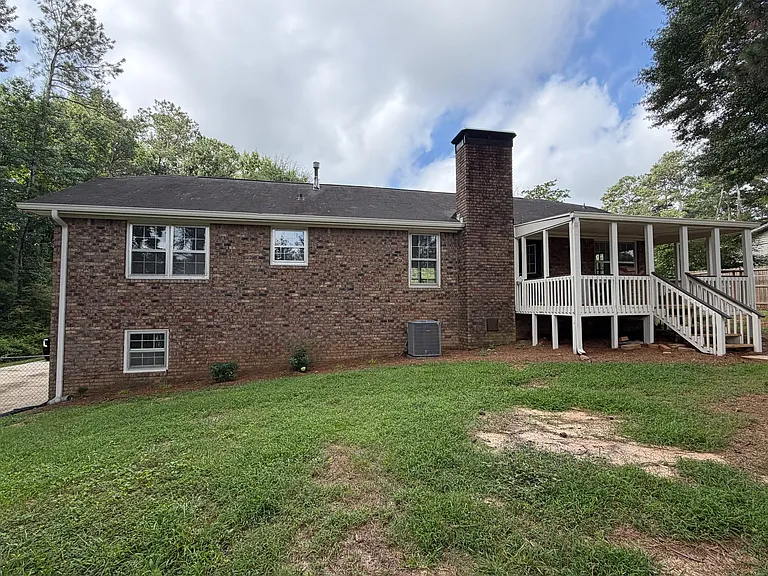 120 Kathy Ln — Photo 11