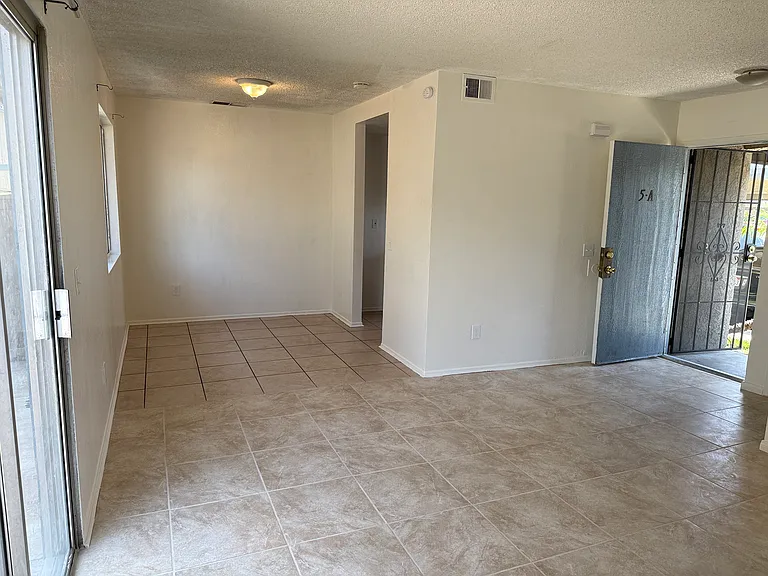 9240 Date St #5A — Photo 2