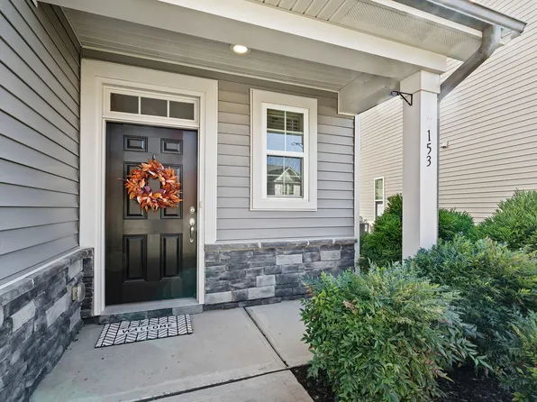 153 Wrenwood Dr, Clayton, NC 27527