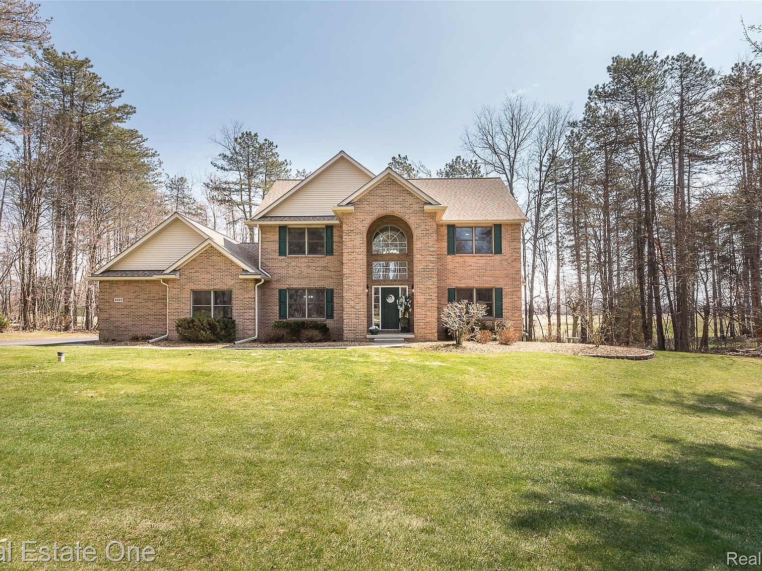 4387 Emu Dr