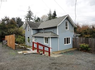 775 N Adams St, Coquille, OR 97423