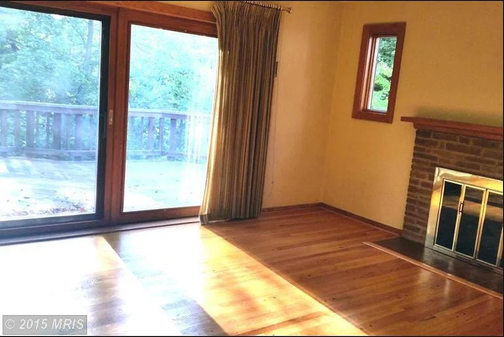 3 bed, 2338 sqft, $5,400 — Photo 4