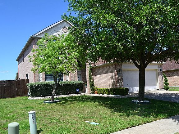 2nd image of 625 Primavera Dr