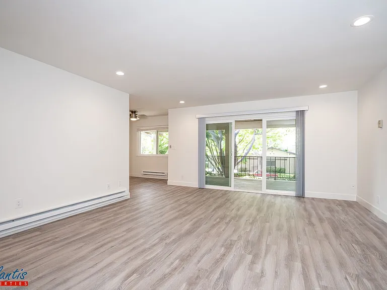 199 Acalanes Dr — Photo 4