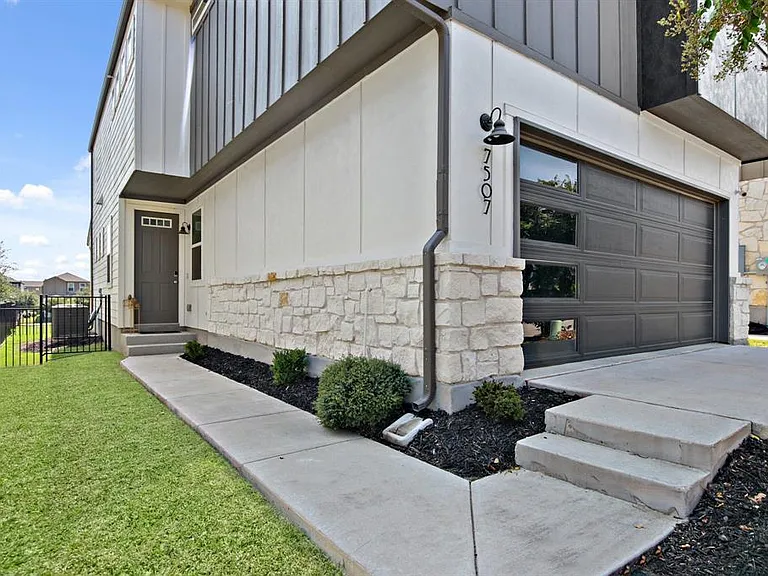 7507 Grand Linden Way #86 — Photo 3