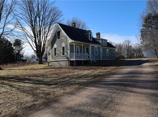 741 Mapleton Ave, Suffield, CT 06078