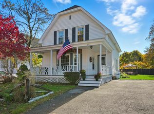 35 Epping St, Raymond, NH 03077