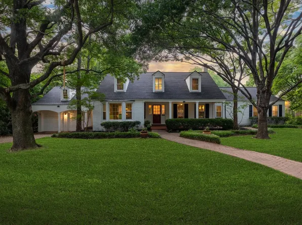 1113 N Canterbury Ct, Dallas, TX 75208