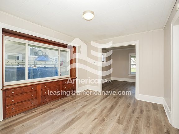 720713_004_dining_room_4.jpg