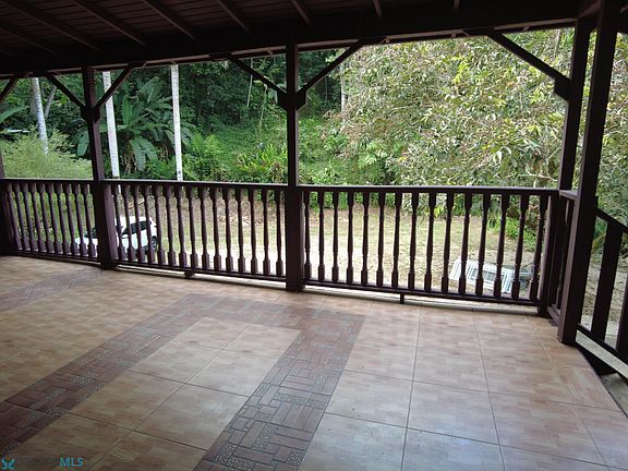 5th image of Km 2.1 Int Caerretera 111 Bo Vivi Abajo