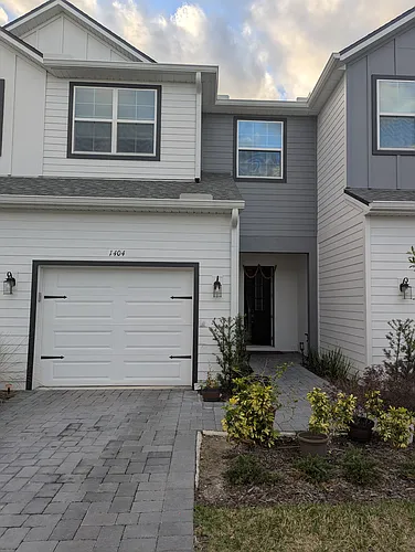 1404 Brookdale Ct Photo 1